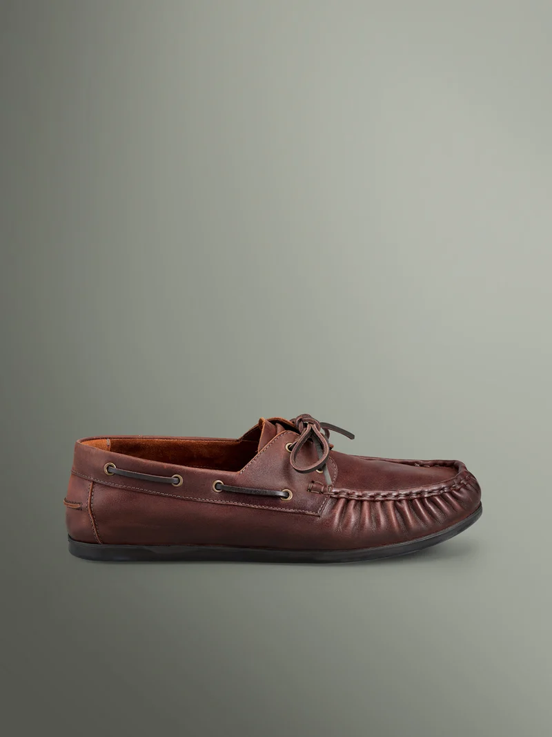 Chaussures bateau en cuir