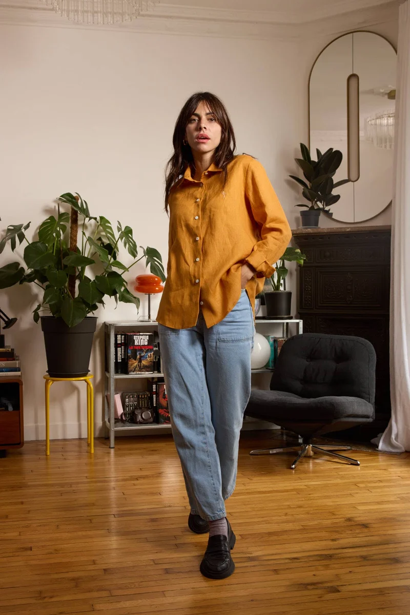 chemise en lin femme ocre