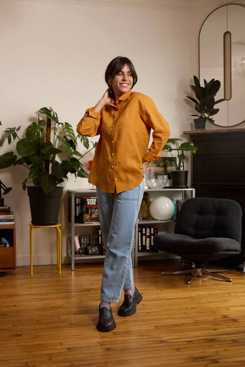 chemise en lin femme ocre