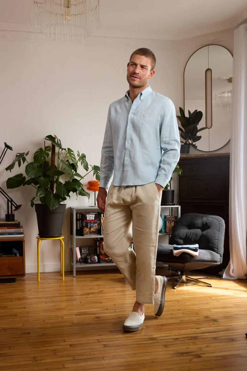 Chemise en lin bleu ciel homme
