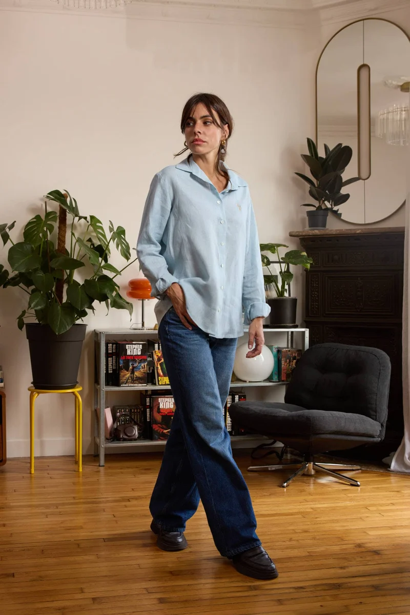 Chemise en lin bleu ciel femme