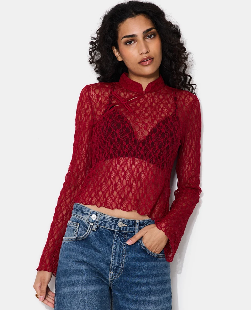 Top en dentelle esprit asiatique