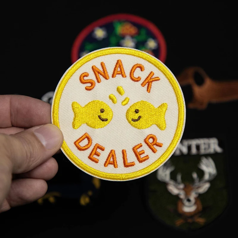 Snack Dealer Goldfish | Écusson thermocollant brodé