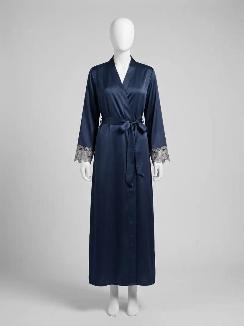 Chemise de nuit satin avec peignoir long femme chic