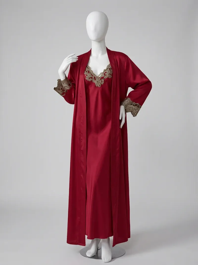 Chemise de nuit satin avec peignoir long femme chic