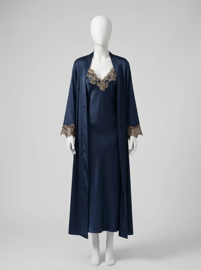 Chemise de nuit satin avec peignoir long femme chic
