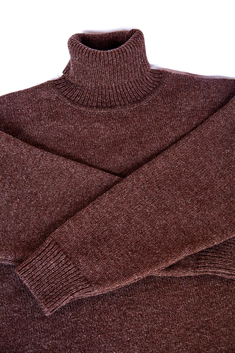 THERESE Turtleneck Sweater in Merino Wool - Chocolate