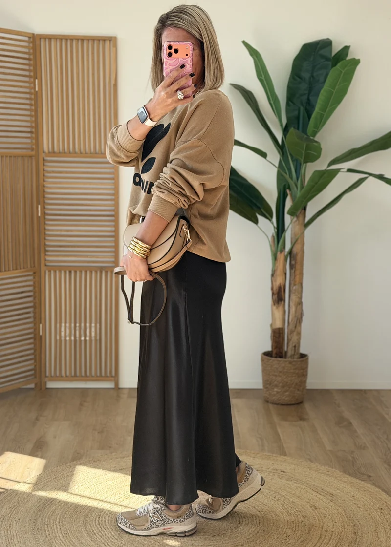 Jupe longue satinée à taille élastique