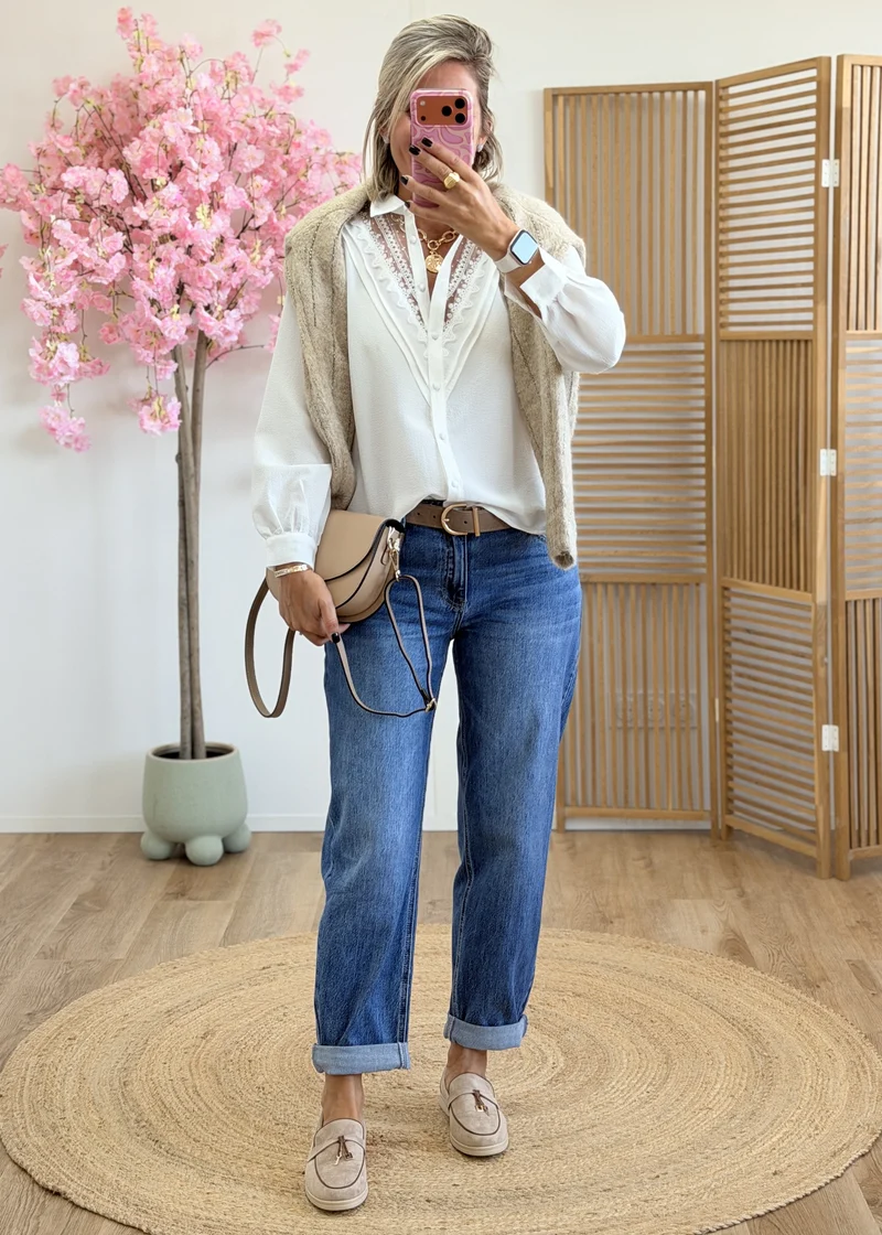 Chemise plumetis avec broderie