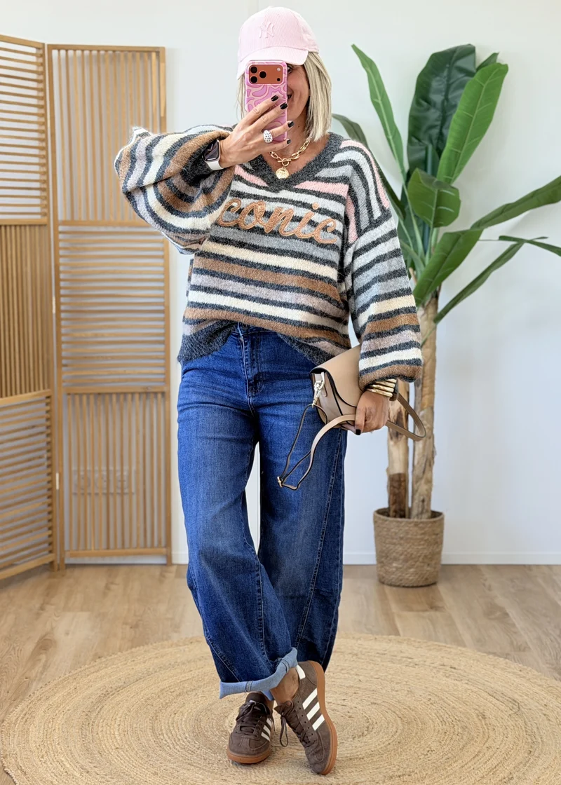 Pull Maille Col V Très Doux - Brodé Iconic