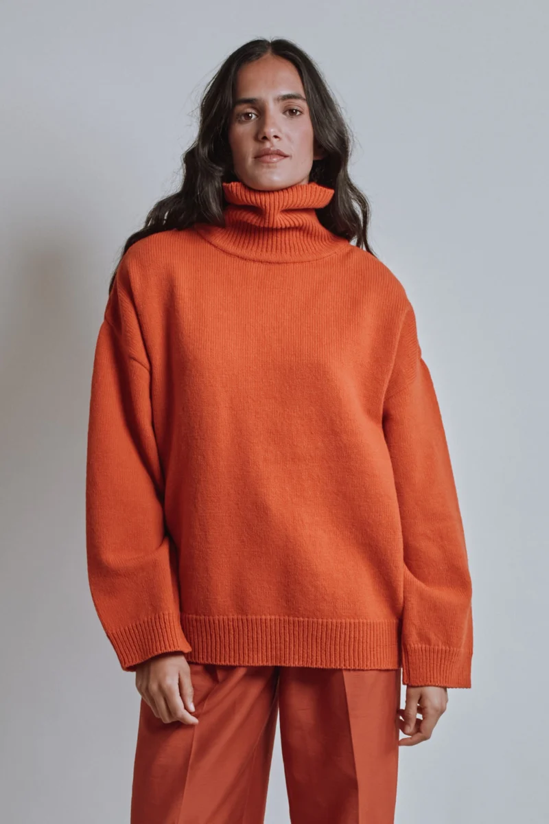 MICHELLE Lightweight Turtleneck Sweater in Merino Wool - Burnt Orange