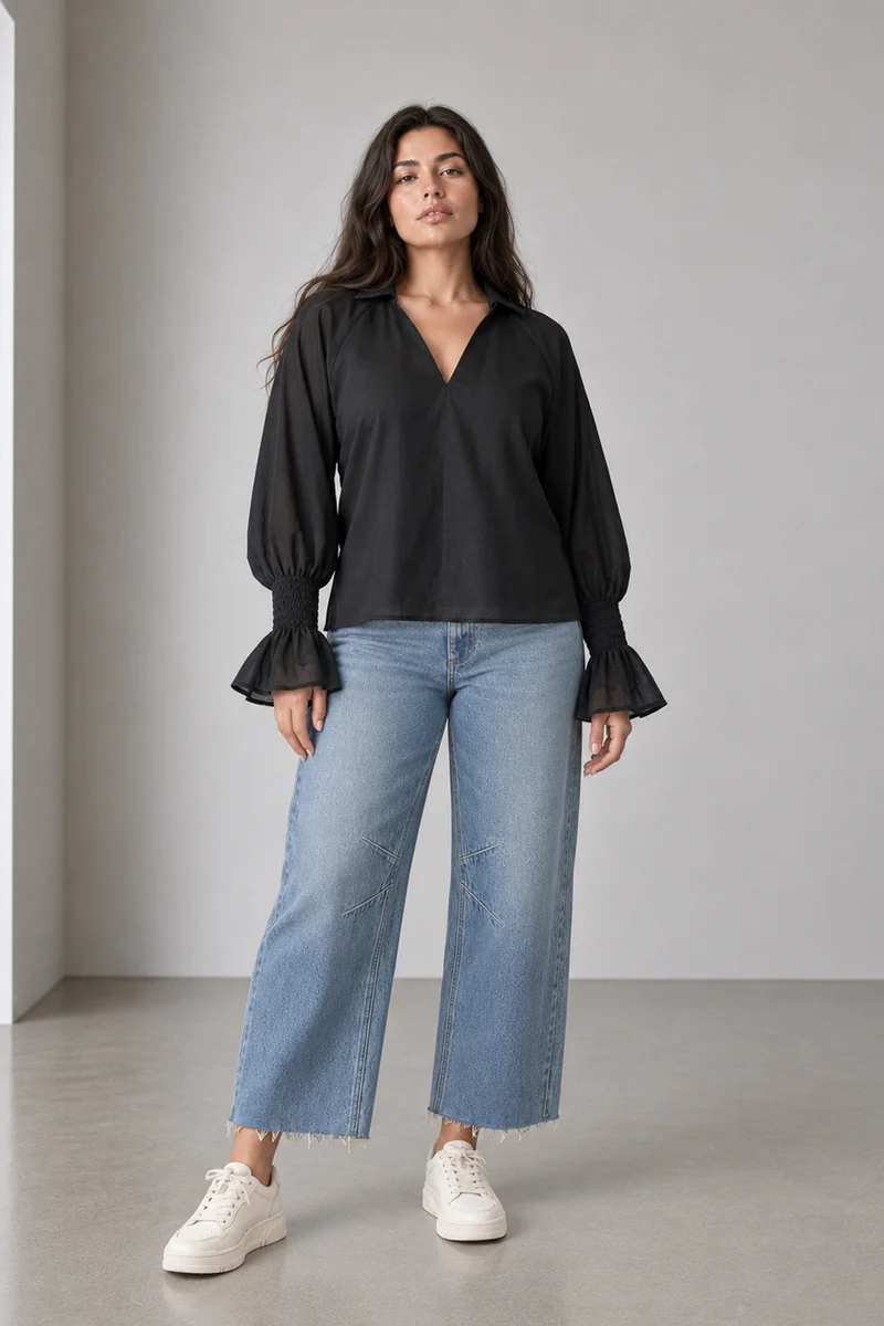 Zarel|V Neck Ruffle Hem Cropped Blouse In Black