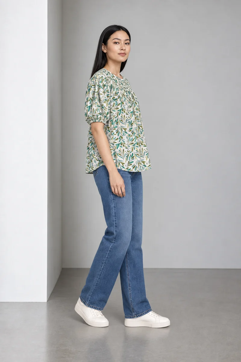 Sereva|Floral Leaf Print Balloon Sleeve Smocked Top