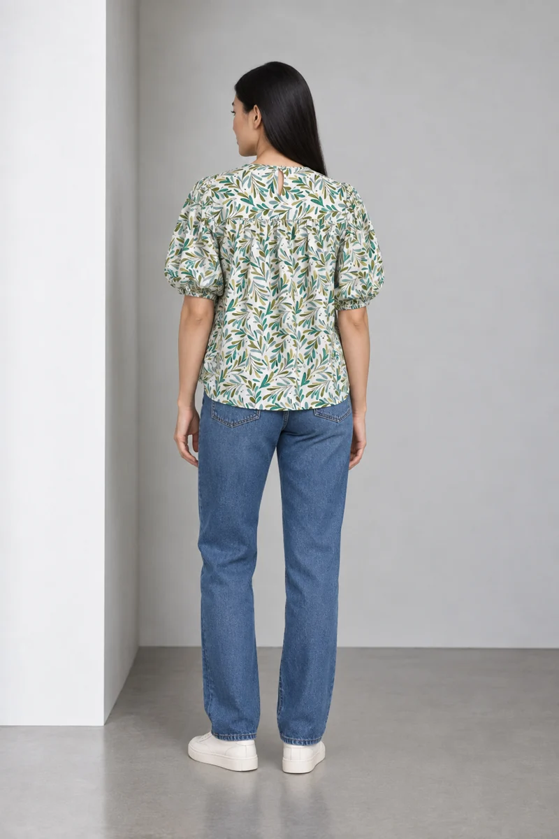 Sereva|Floral Leaf Print Balloon Sleeve Smocked Top