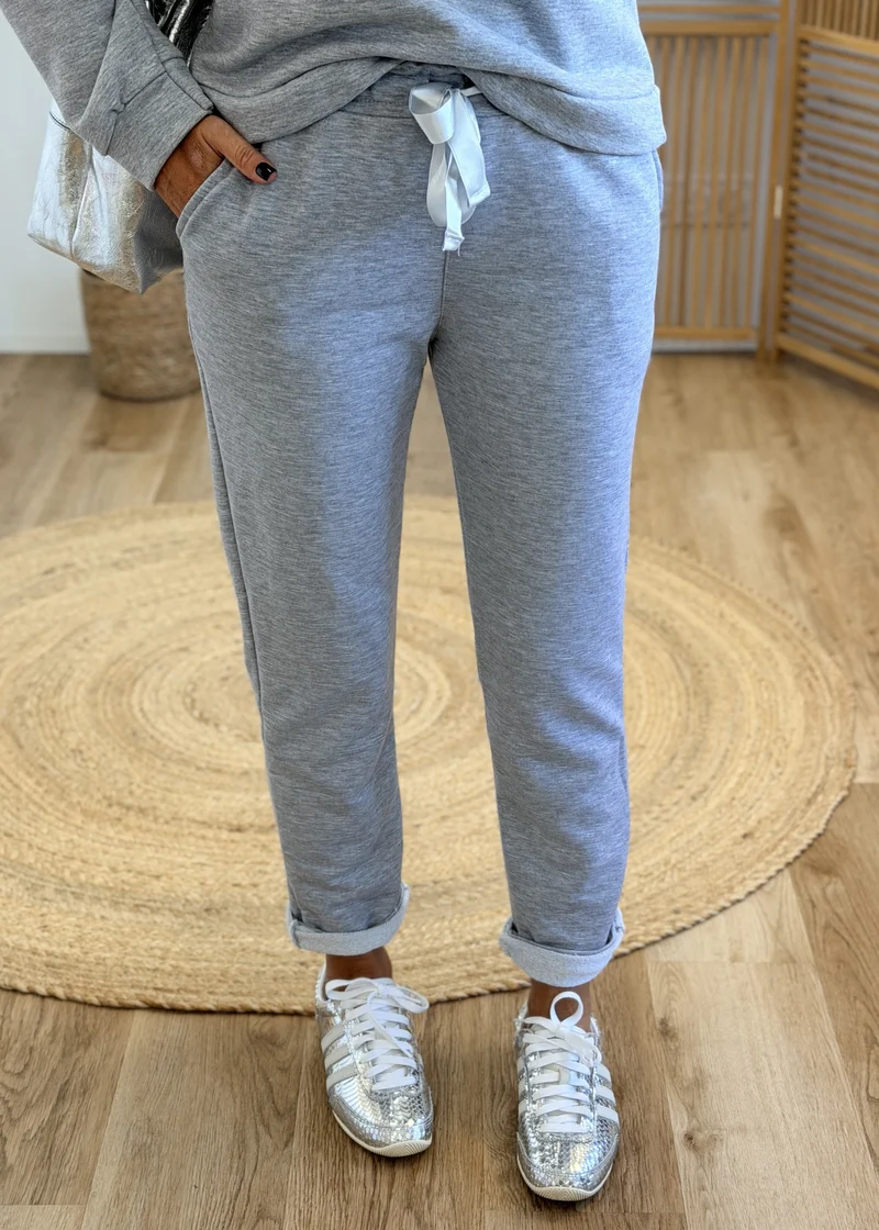 Ensemble sweat à capuche et pantalon Made in Italy