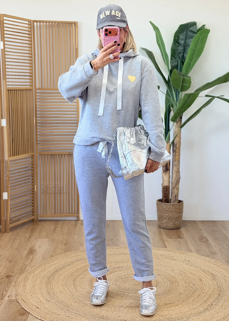 Ensemble sweat à capuche et pantalon Made in Italy