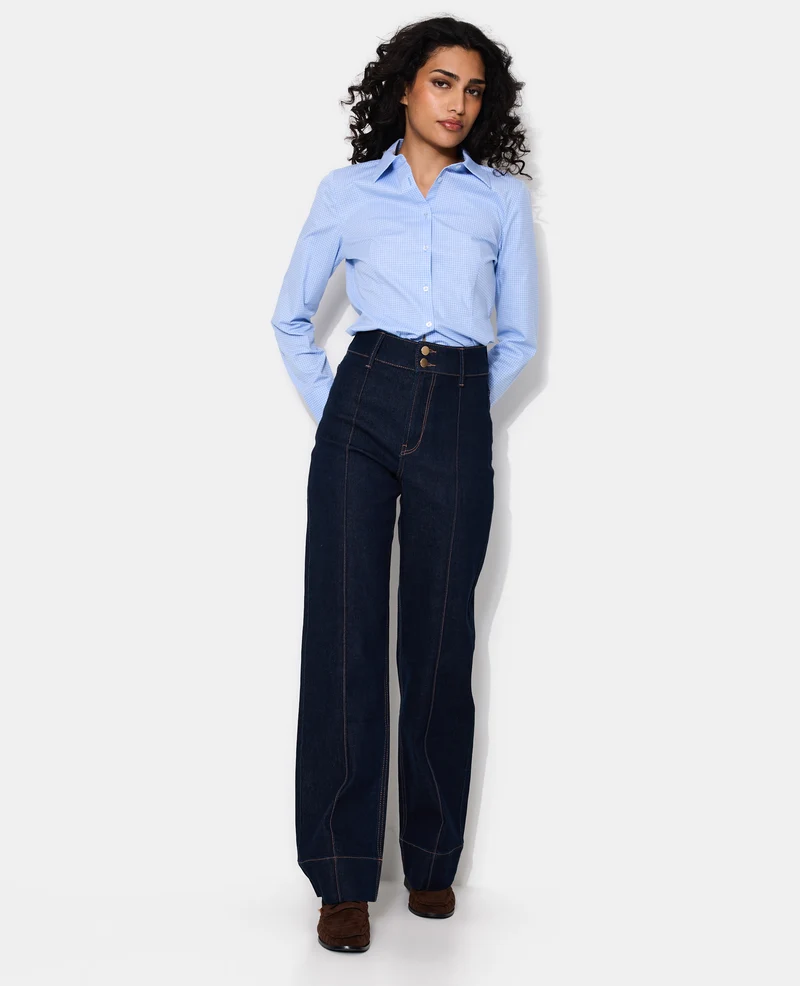 Jean droit taille haute avec jeux de couture