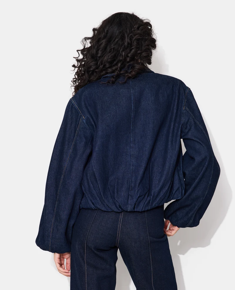 Veste boule en jean avec col chemise