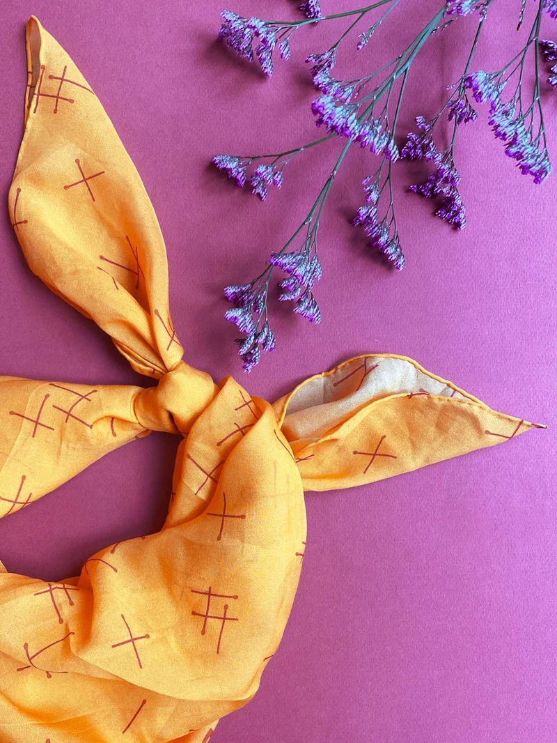 Foulard en soie Allumer le Feu