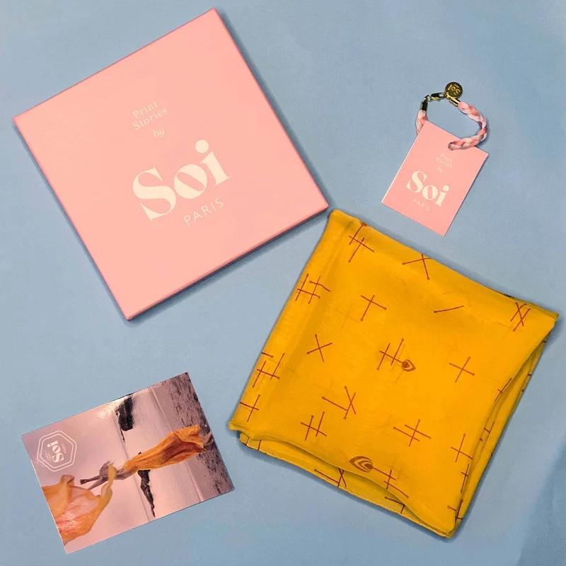 Foulard en soie Allumer le Feu