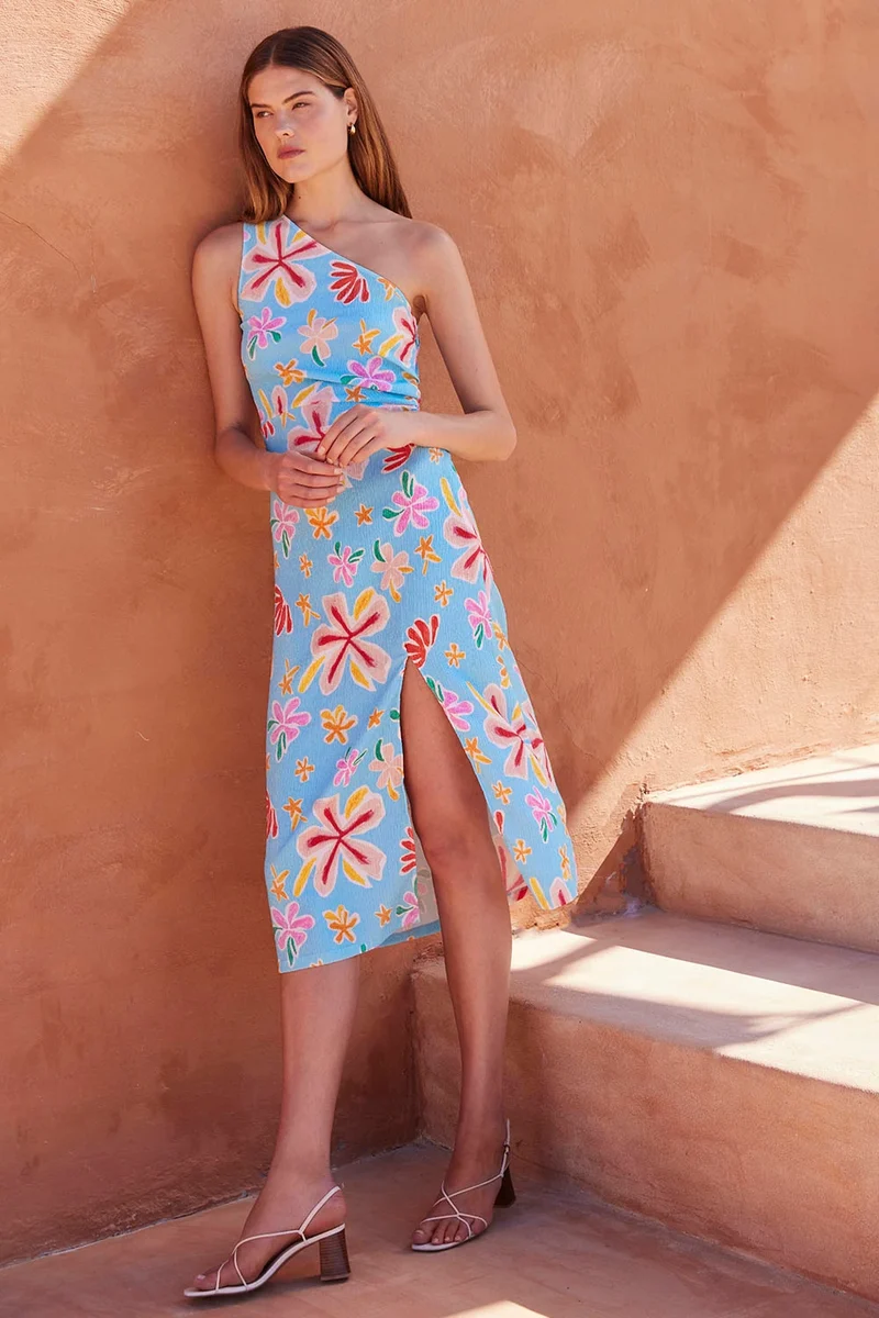 Robe Amaya Moana