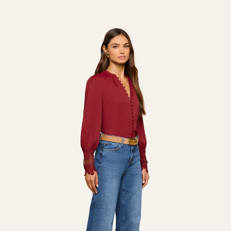 Ava Blouse