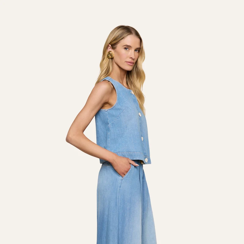 Foster Top