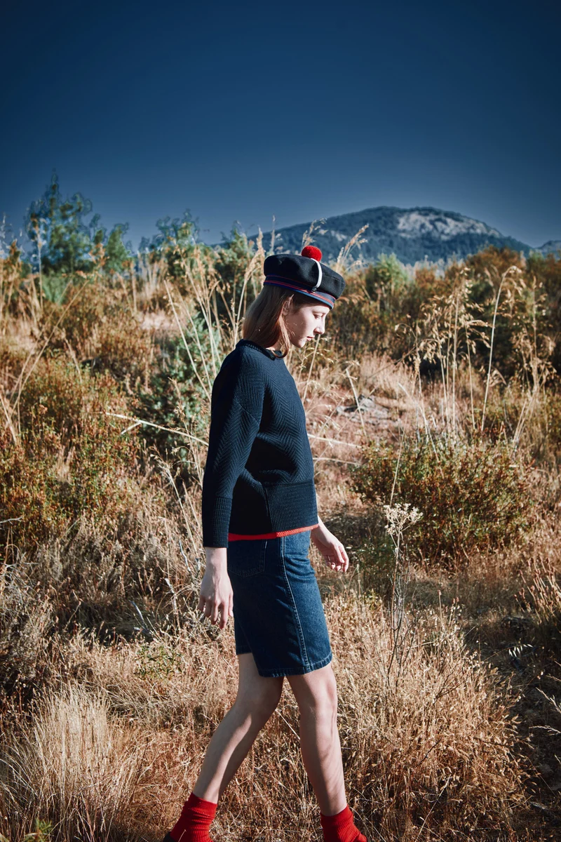 NELLIE Chevron Sweater in Organic Cotton - Navy