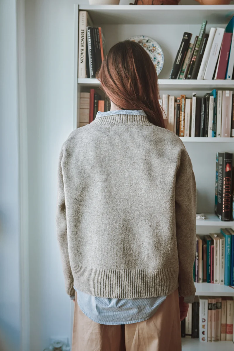 LEONTINE V-Neck Sweater in Merino Wool - Beige