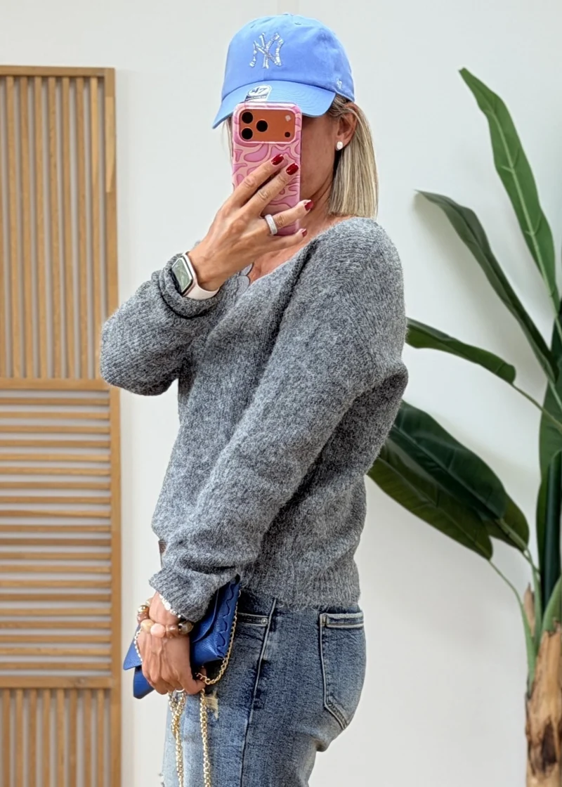 Pull Doux Col Broderie Anglaise