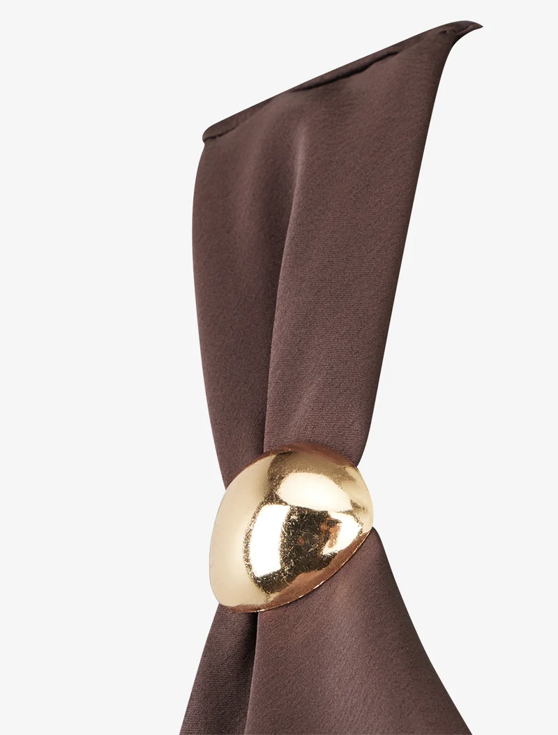 Top satiné à empiècement bijoux - Marron