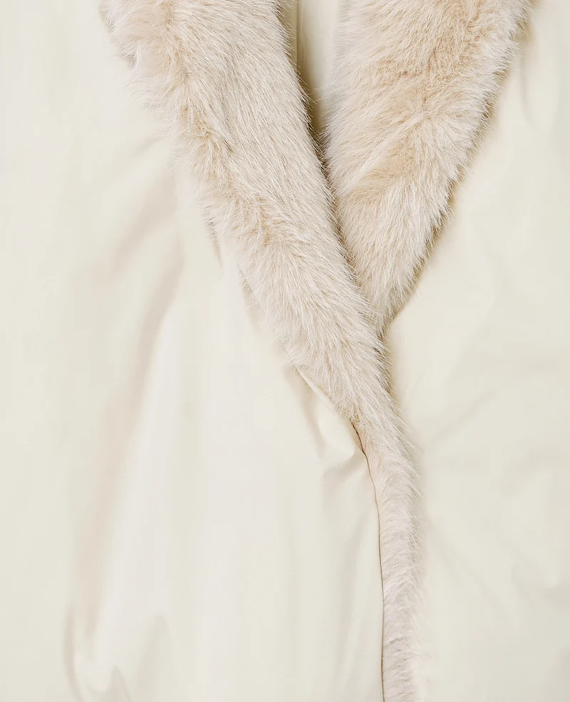 Blouson boule grand col fausse fourrure