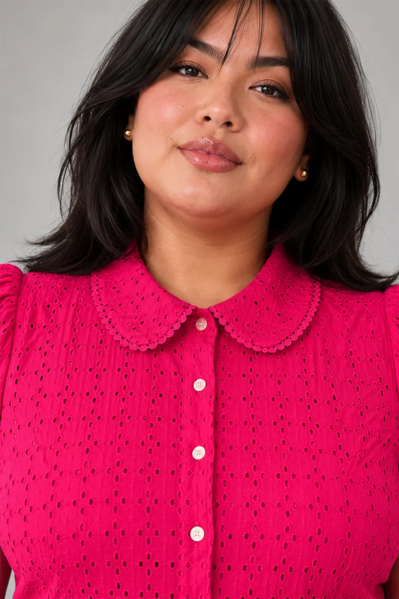 Rosen|Cotton Schiffli Peplum Collared Top