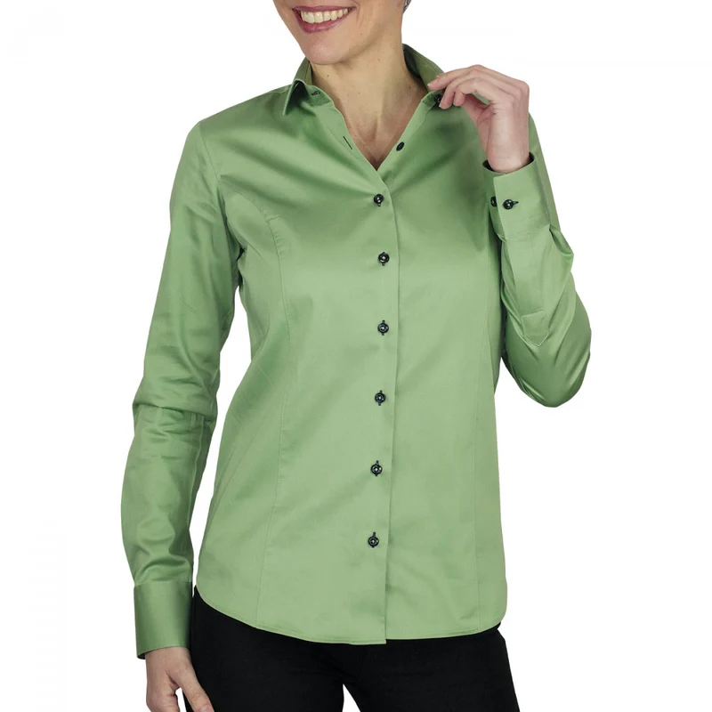 Chemise femme unie coupe cintrée KRYSTAL Andrew Mac Allister
