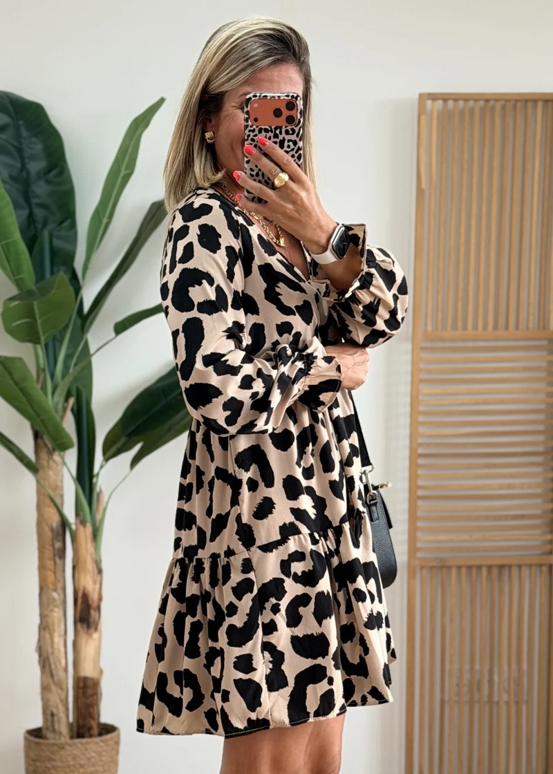 Robe Fluide Coupe Asymétrique