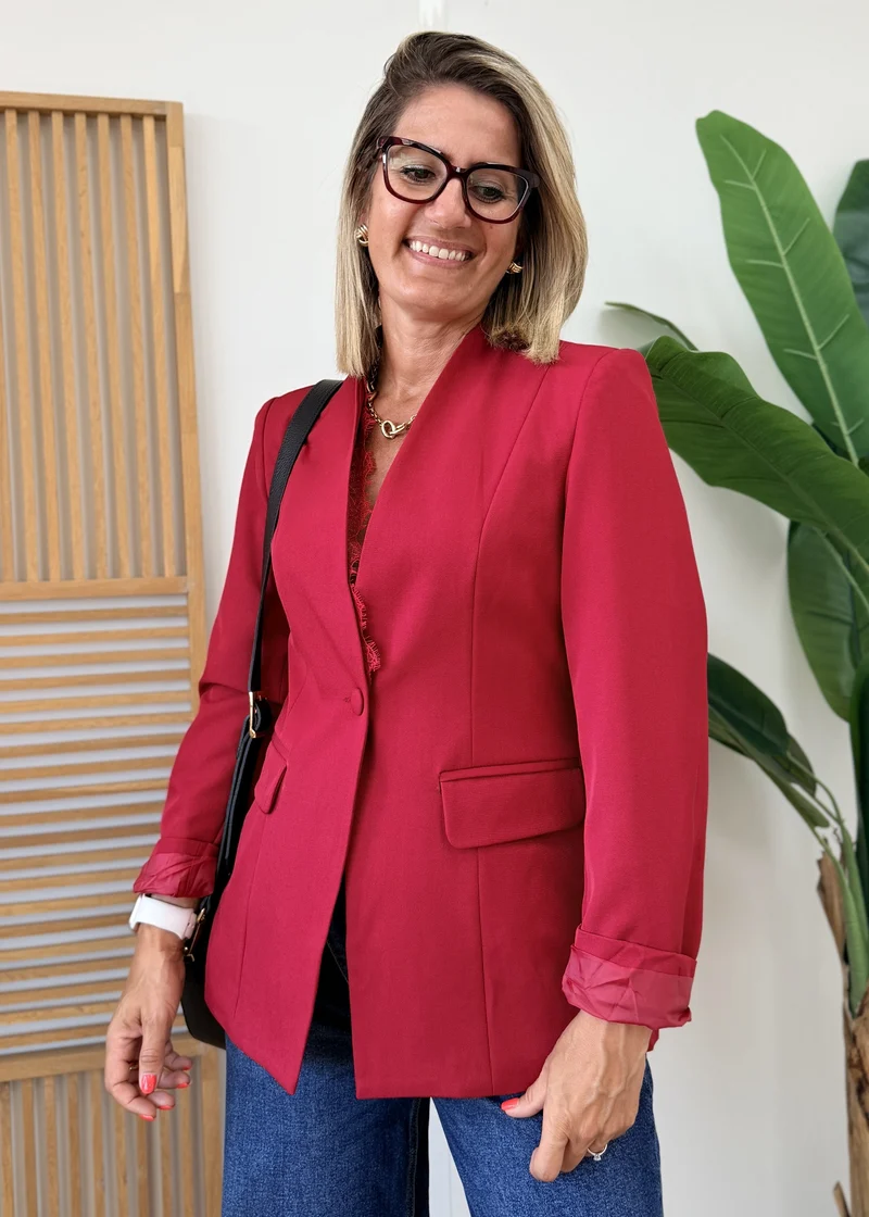 Blazer à épaulettes - Broderie le long de l'ouverture