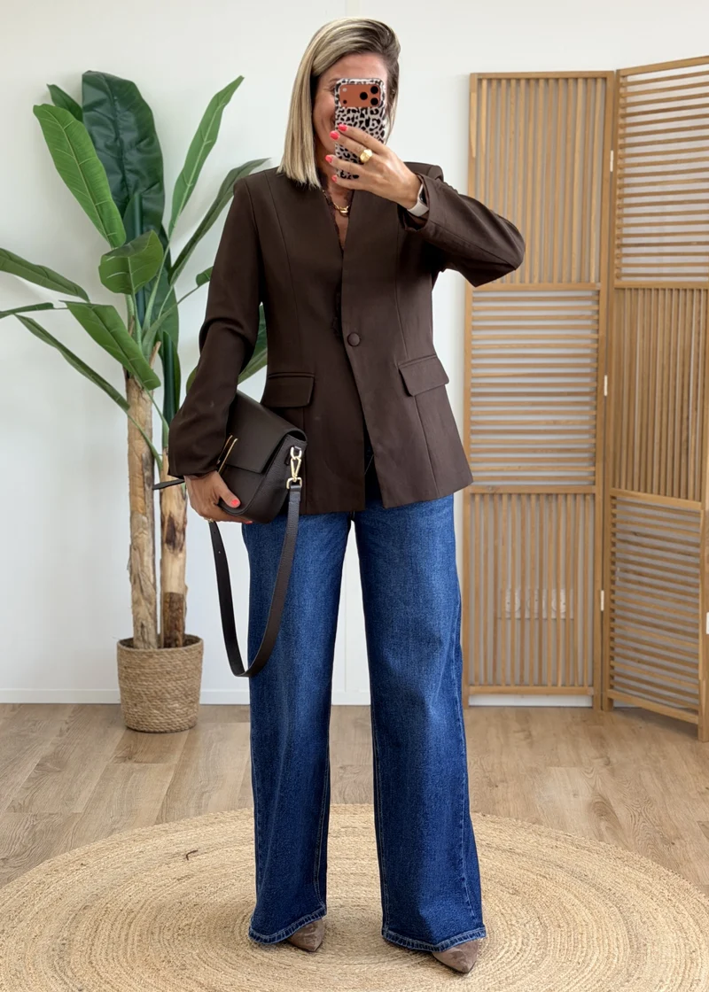 Blazer à épaulettes - Broderie le long de l'ouverture
