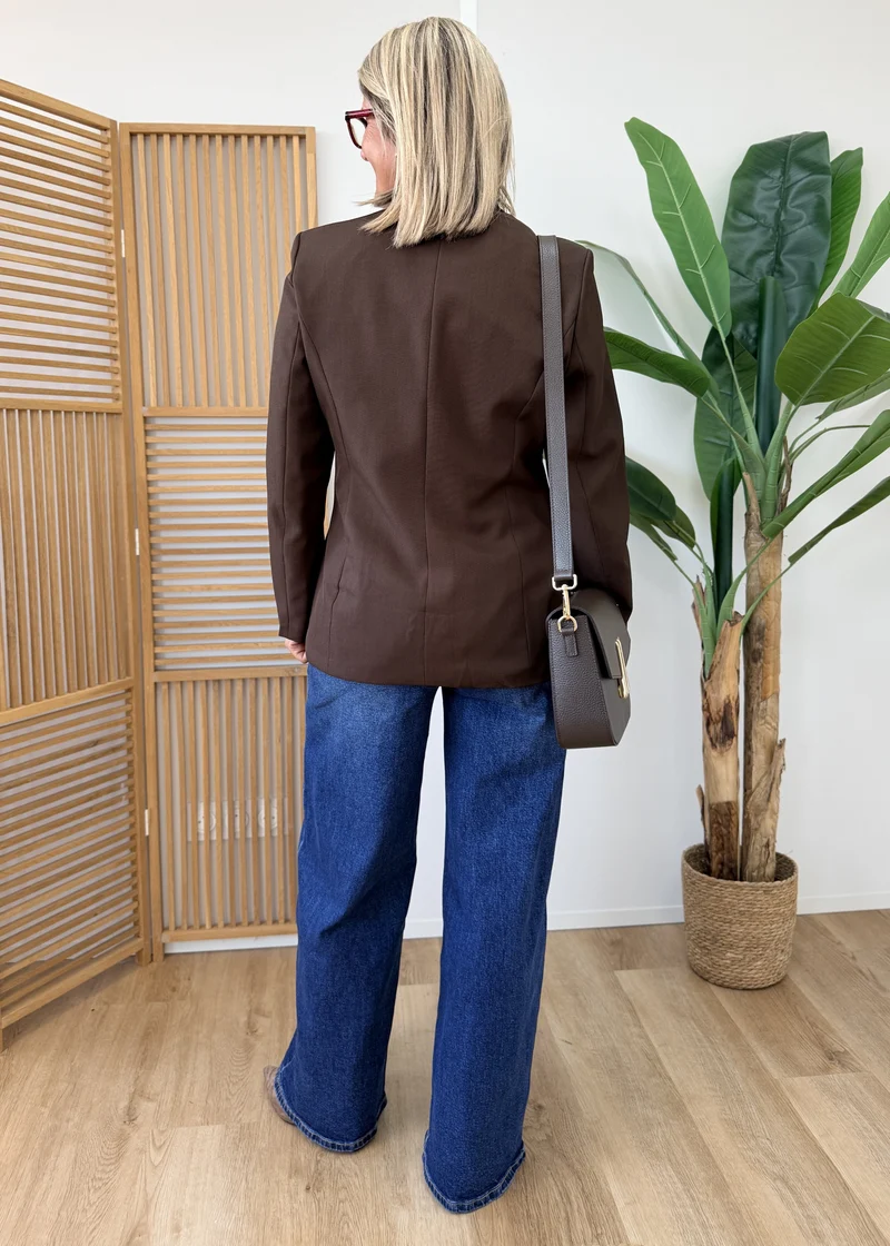 Blazer à épaulettes - Broderie le long de l'ouverture