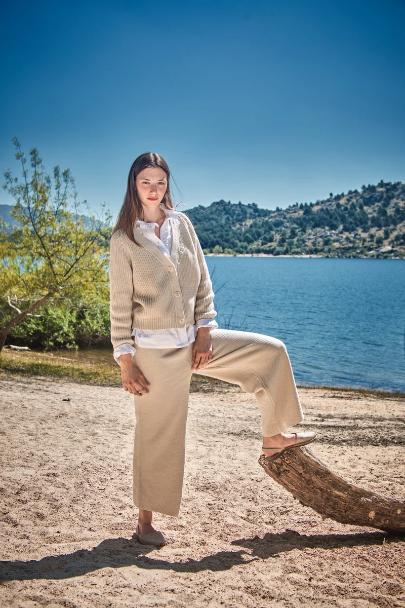 ANNA V-Neck Cardigan in Organic Cotton - Off-White