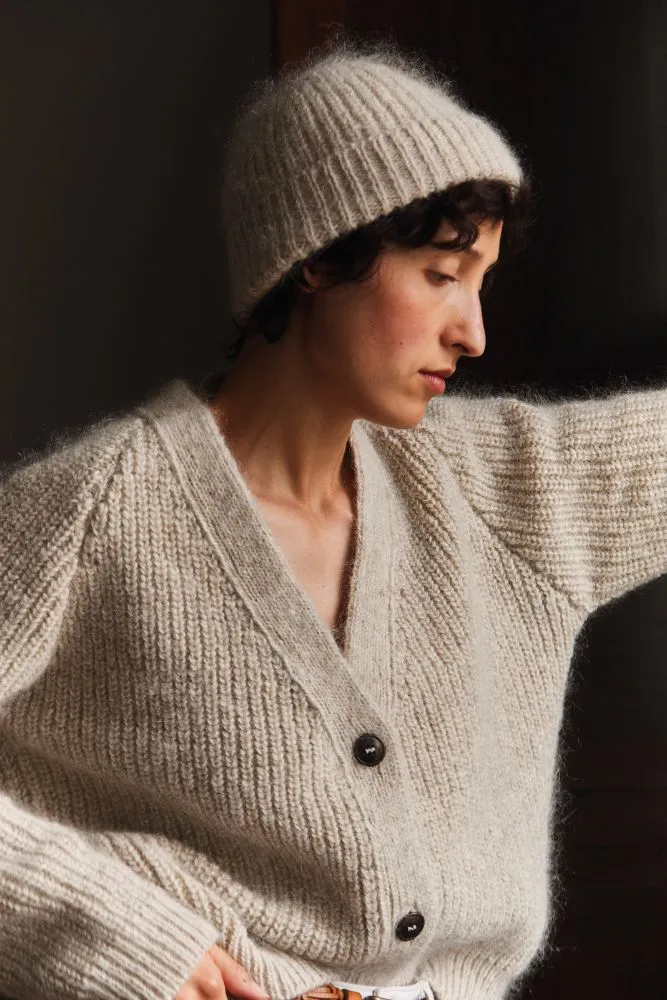 ANNA V-Neck Cardigan in Merino-Mohair Wool - Beige