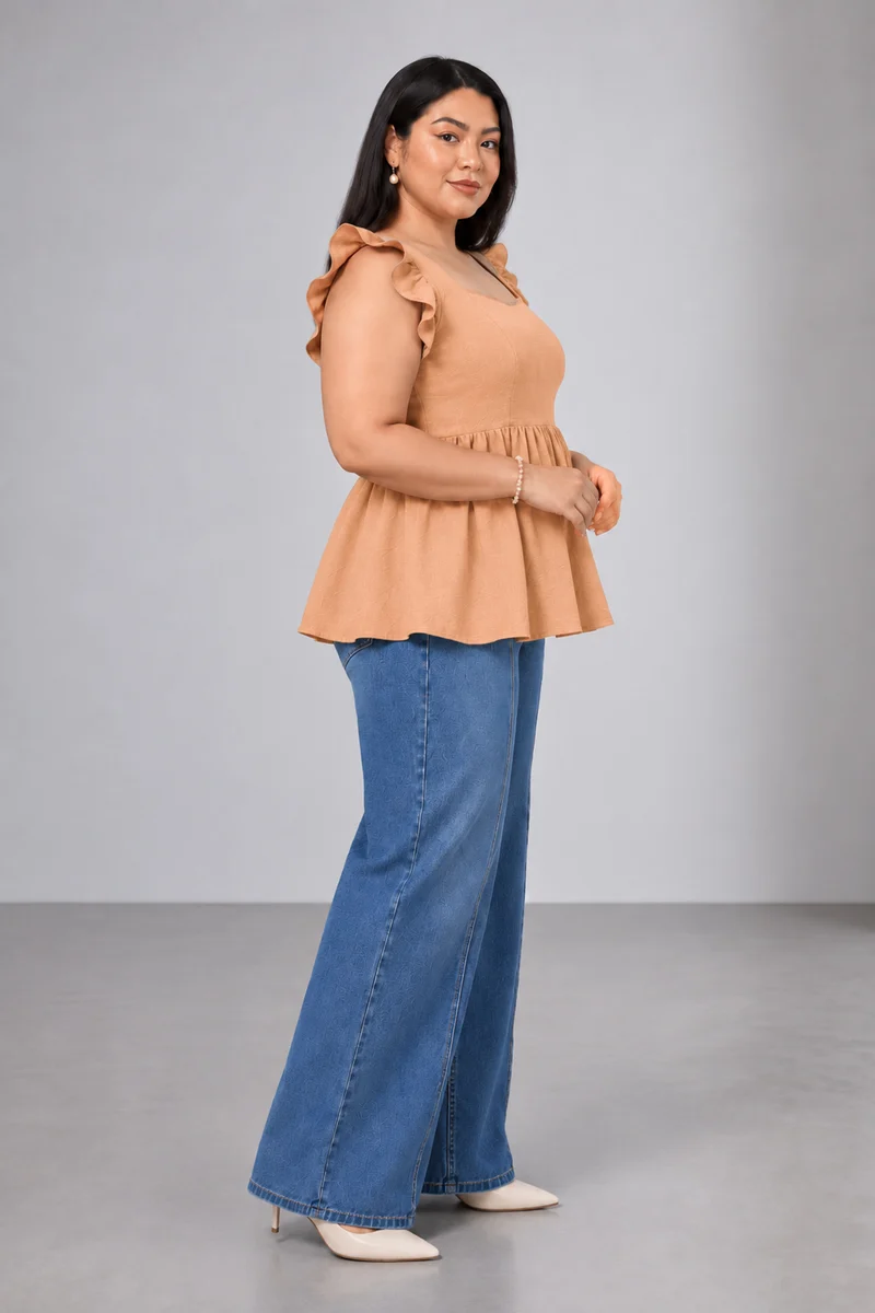 Miela|Cotton Sweetheart Neck Peplum Top