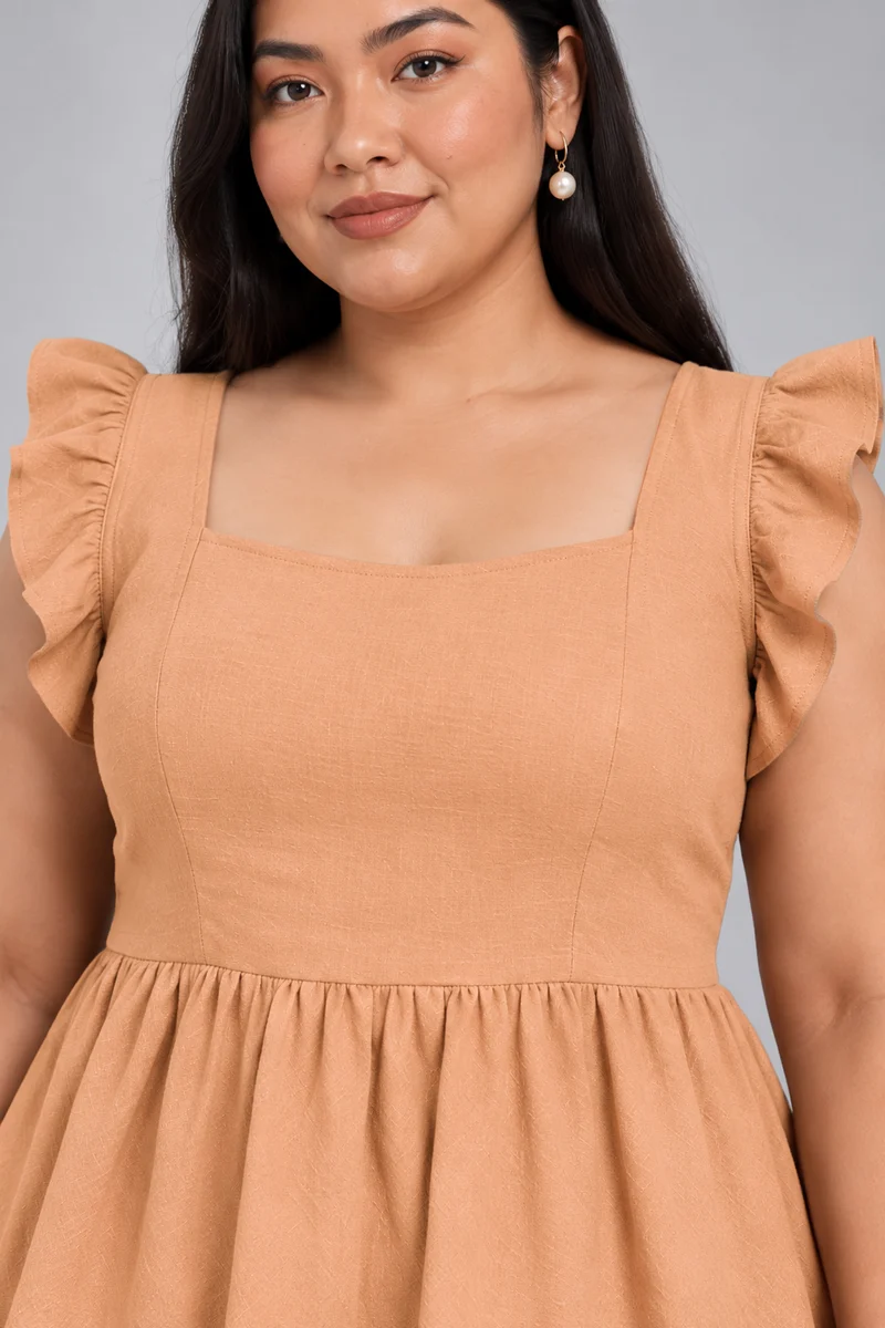 Miela|Cotton Sweetheart Neck Peplum Top