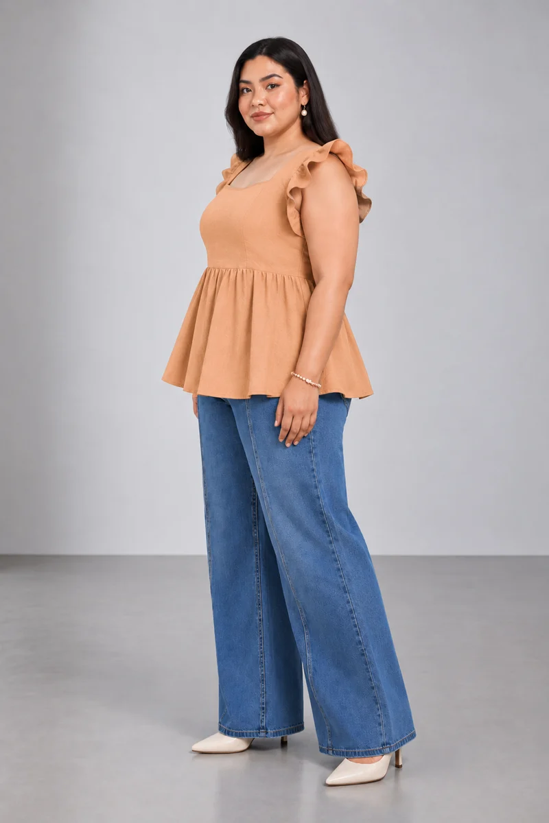 Miela|Cotton Sweetheart Neck Peplum Top