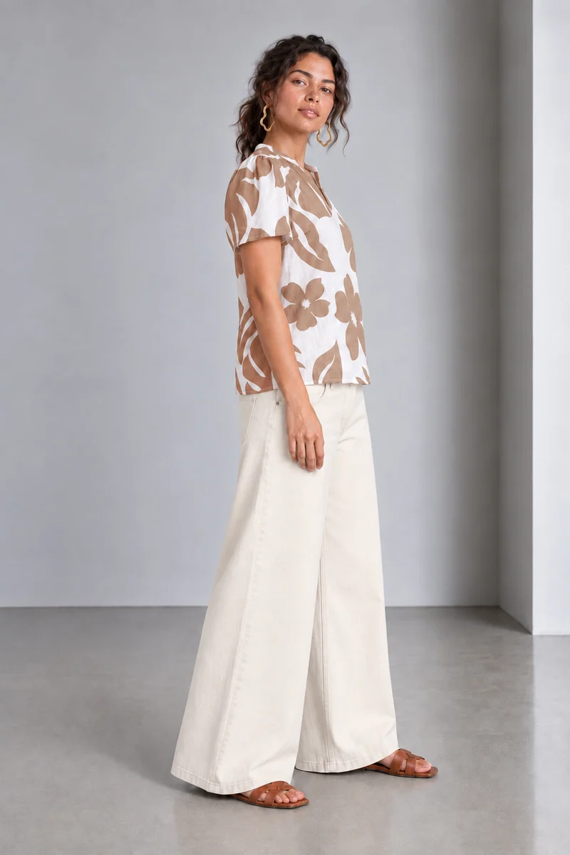 Iria|Gauze Botanical Printed Split Neck Top