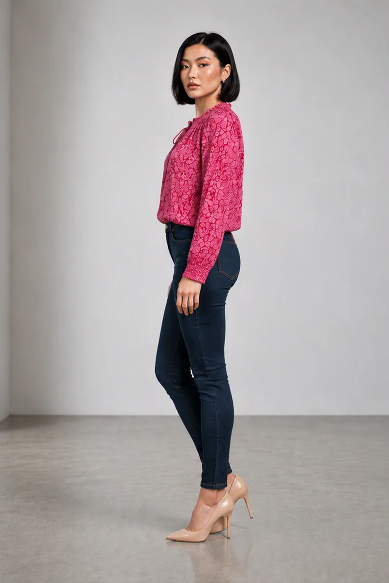 Sancia|Viscose Ruffle Collar Crop Top