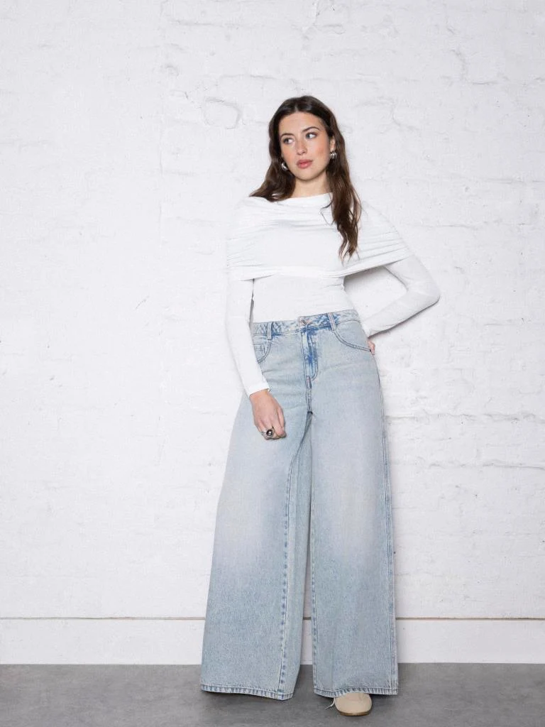 Jean extra wide taille haute