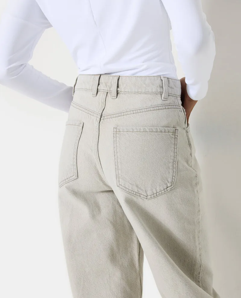 Jean barrel taille haute