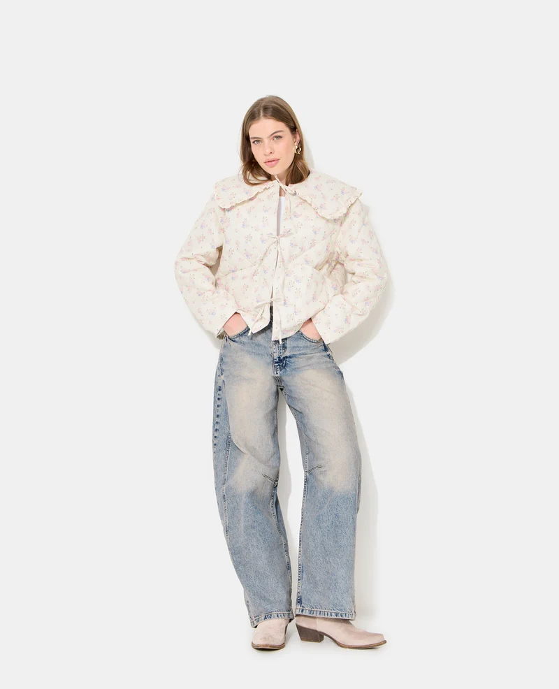 Veste matelassée motifs fleurs avec grand col