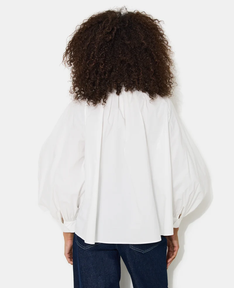 Blouse en popeline avec pinces et manches ballons