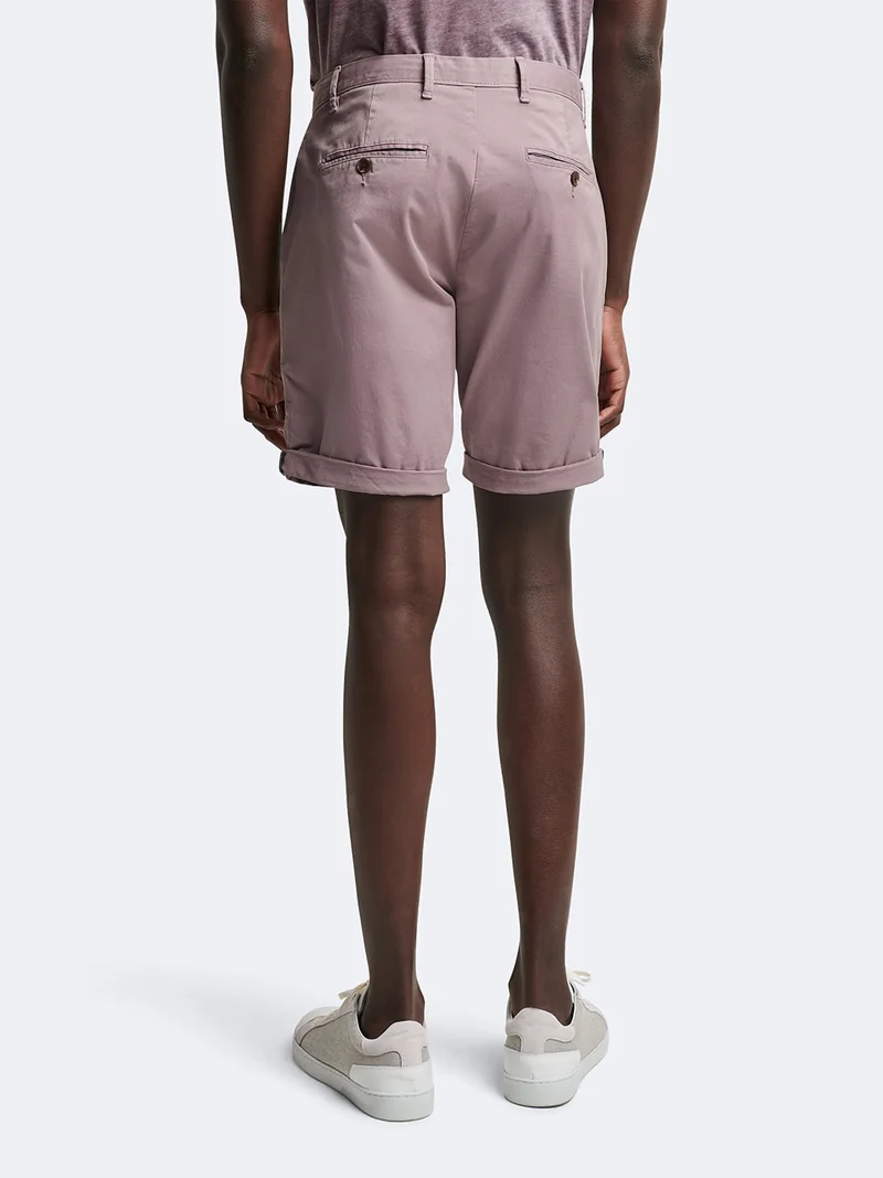 Chemise stretch facile à entretenir